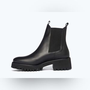 BROOKE RAIN RESISTANT BOOT